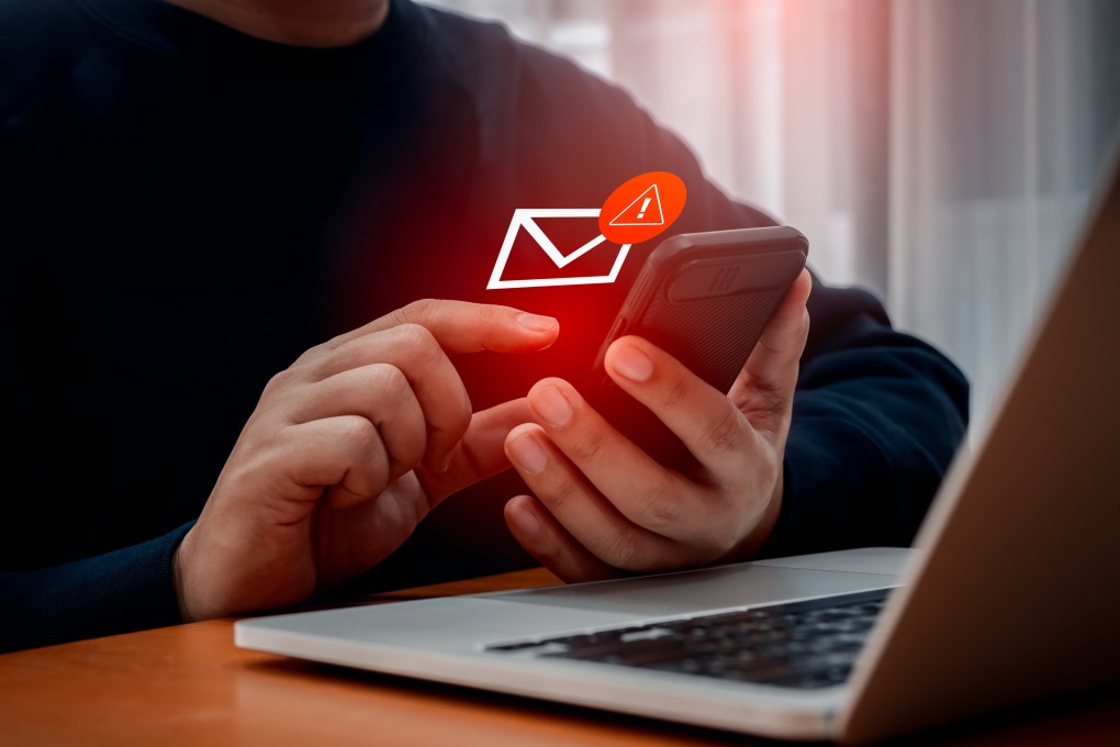 Scammers stole US$833 million from people in Japan last year. Photo: Shutterstock