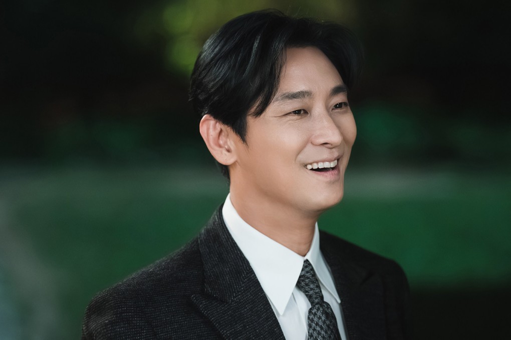 Ju Ji-hoon in a still from Love Your Enemy. Having also recently starred in The Light Shop and The Trauma Code: Heroes on Call, the actor is in talks to appear in a period drama. Photo: tvN