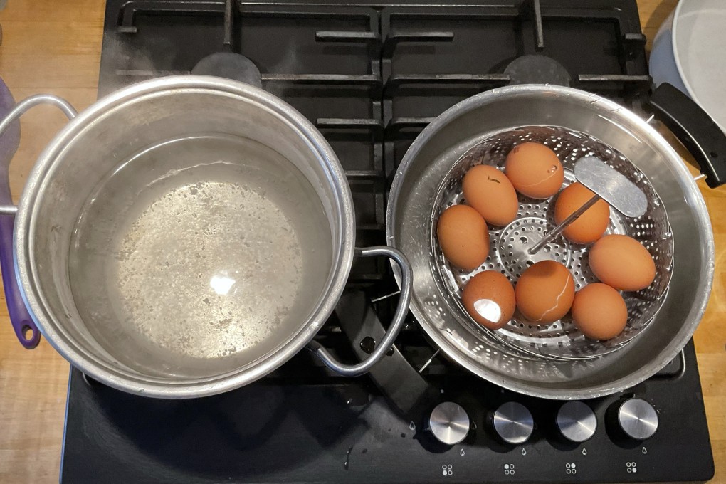 Italian polymer scientists’ method of cooking the perfect egg involves two pans with water at different temperatures, and 32 minutes cooking time. Photo: AP
