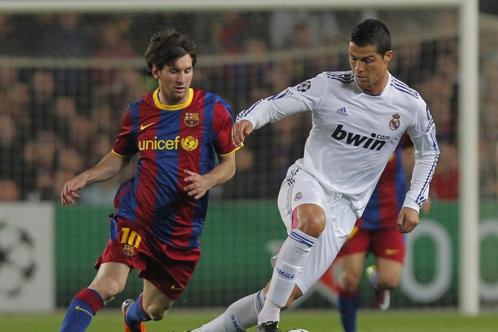 Lionel Messi (à gauche) et Cristiano Ronaldo ont sans doute formé la plus grande rivalité de l'histoire du football au cours des deux dernières décennies. Photo : AP