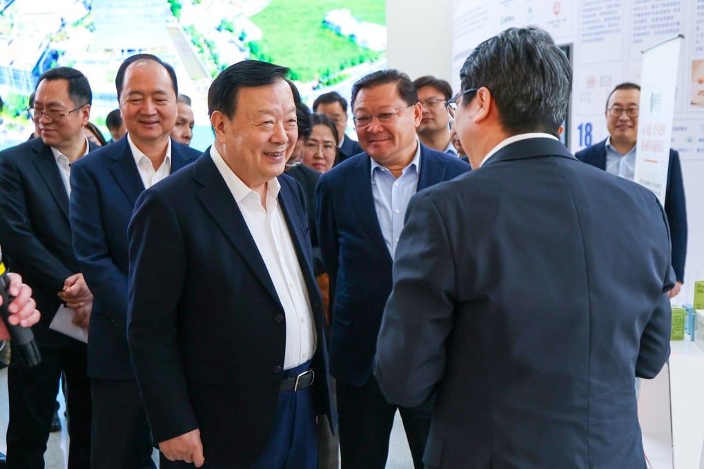Beijing point man Xia Baolong visits Hengqin. Photo: Handout