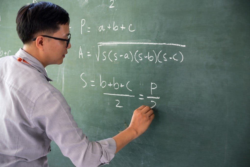 In the 2023-24 academic year, 2,603 teachers from subsidised and grant-receiving primary and secondary schools left the profession as a result of retirement, resignation or other reasons. Photo: Shutterstock