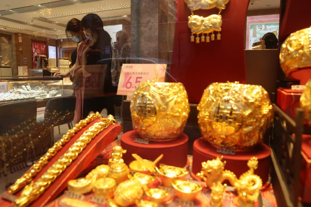 A shop in Mong Kok displays gold items on April 3, 2024. Photo: Yik Yeung-man