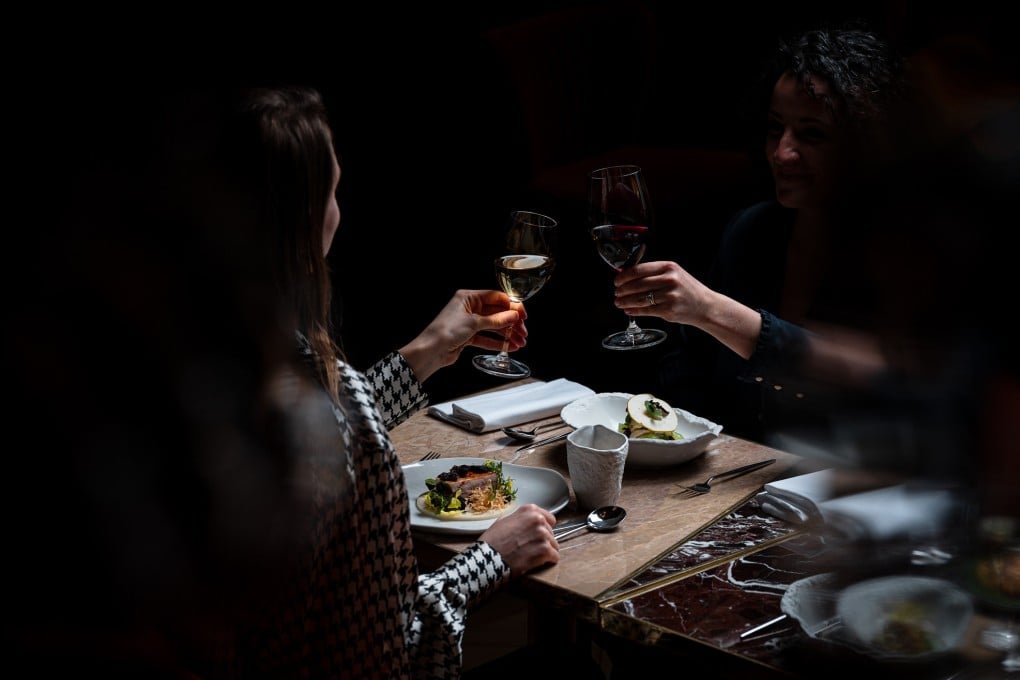 No lights, no phones – just food. Dans Le Noir’s project at Le Meridien Hong Kong, Cyberport features food designed to confuse and excite. Photo: Dans Le Noir
