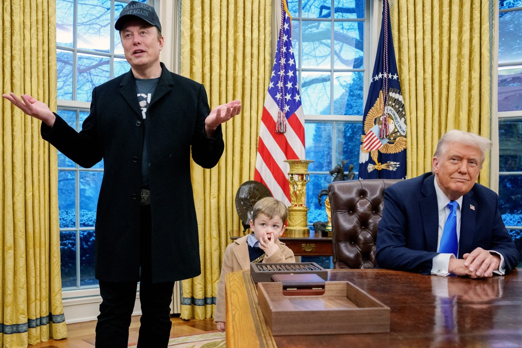Tesla and SpaceX CEO Elon Musk, accompanied by US President Donald Trump (right), and his son X Musk, speaks in the Oval Office on February 11, 2025, in Washington. Photo: TNS