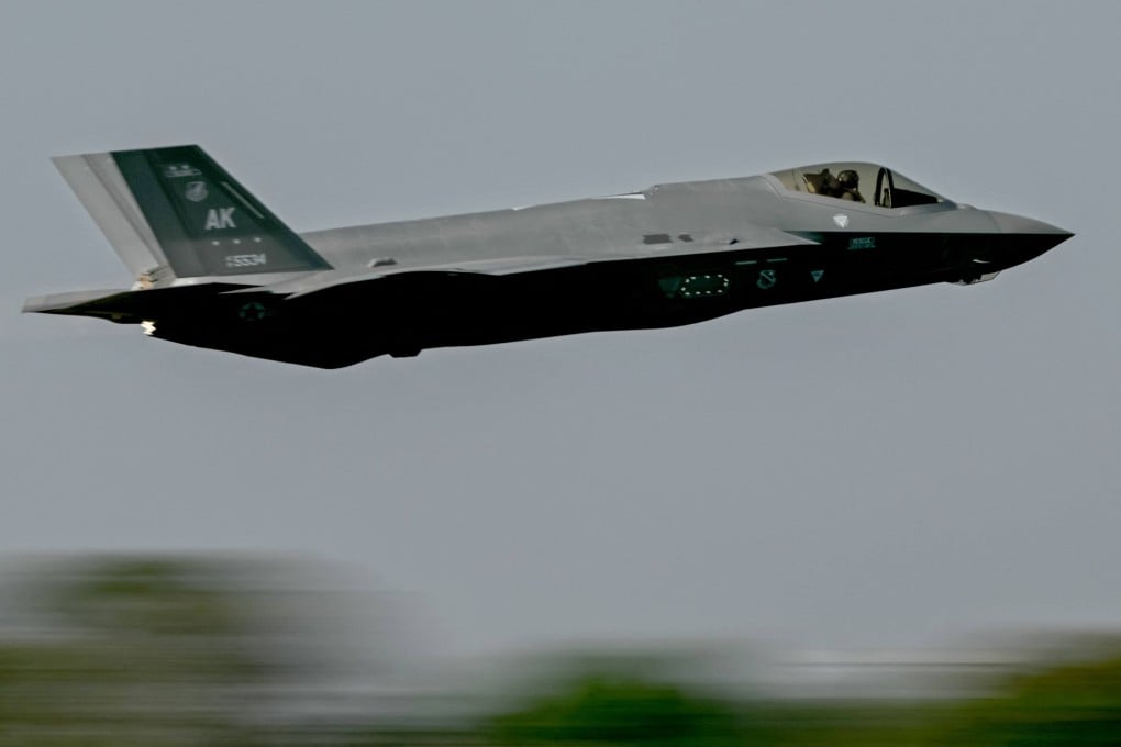 The US Air Force’s F-35 fifth-generation fighter aircraft performs at Aero India 2025, a military aviation exhibition held in Bengaluru last Thursday. Photo: AFP