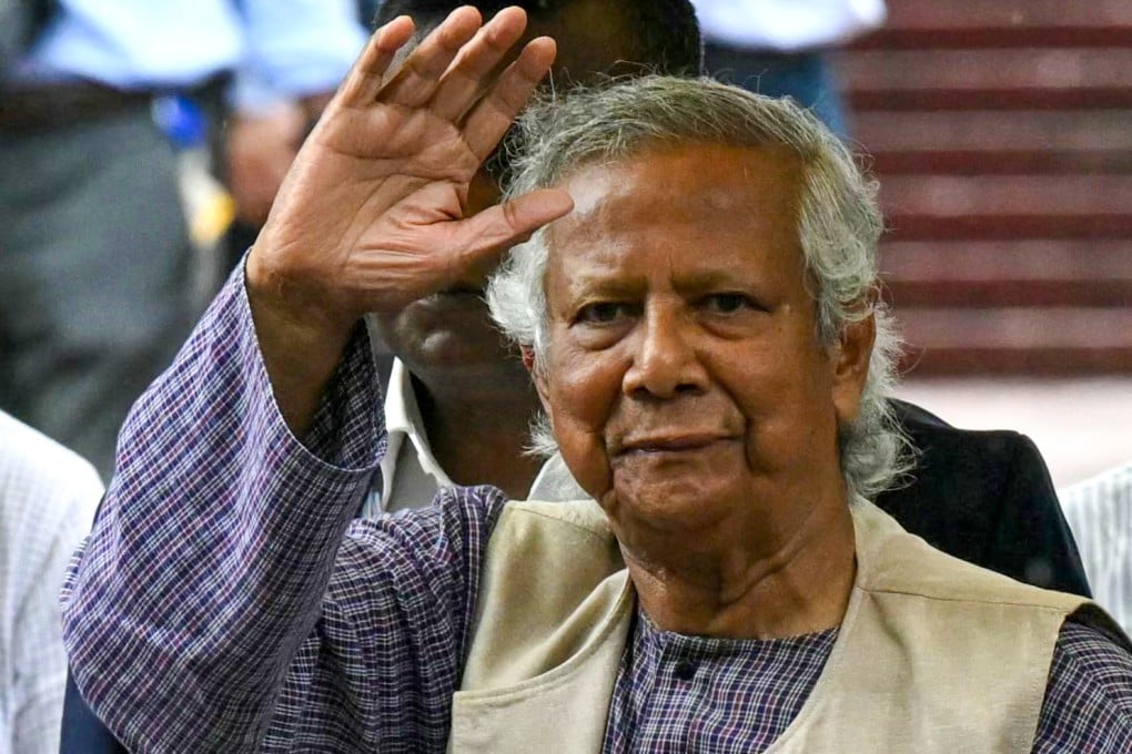 Nobel laureate and chief adviser of Bangladesh’s new interim government, Muhammad Yunus greets the public after laying a wreath at the National Martyrs’ Memorial in Dhaka on August 9, 2024. Photo: AFP