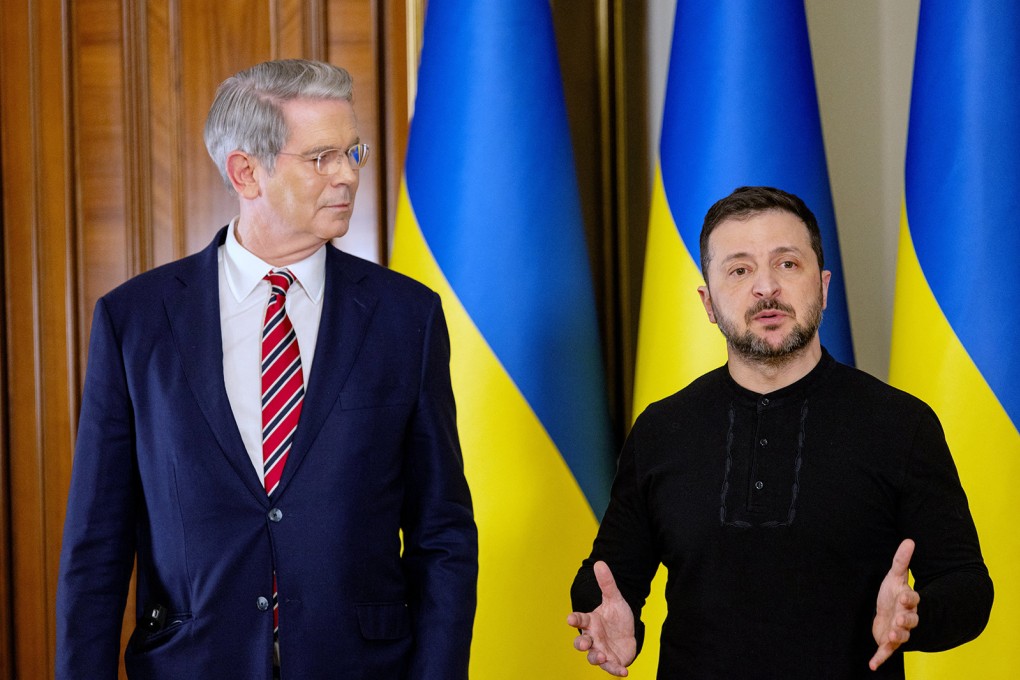 Ukraine’s President Volodymyr Zelensky (right) and US Secretary of Treasury Scott Bessent in Kyiv on February 12, 2025. Photo: TNS