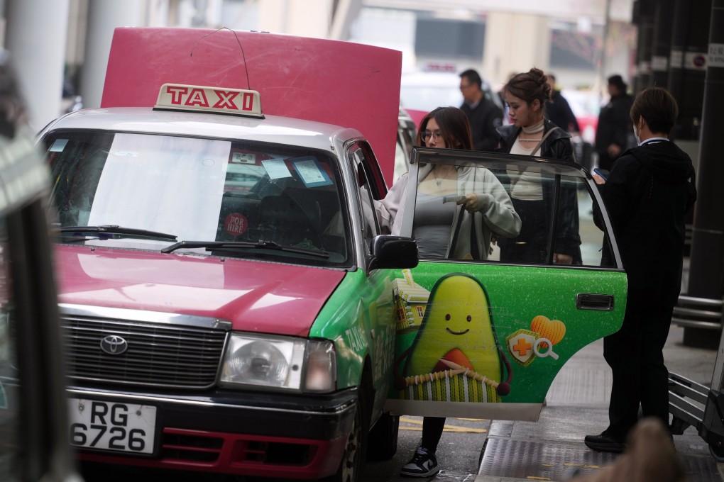 Hong Kong taxi drivers have urged authorities to crack down on illegal ride-hailing services. Photo: Sun Yeung