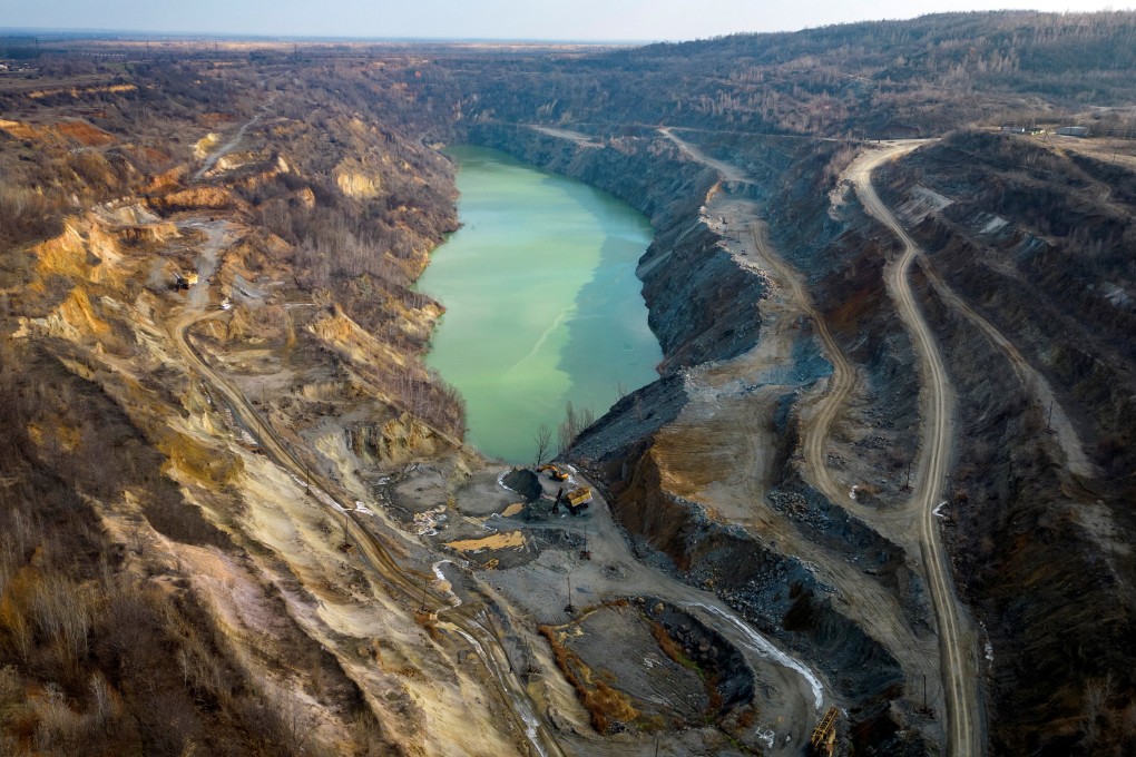 The open pit mine of Zavallievsky Graphite in Zavallia, Ukraine. Photo: Reuters