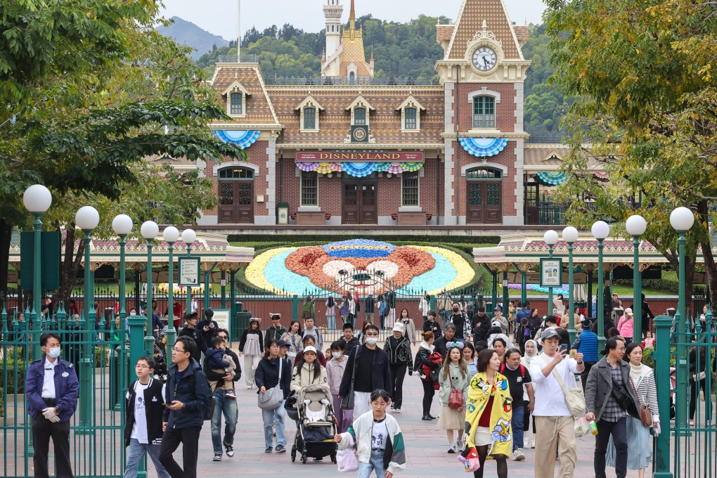 Hong Kong Disneyland is also planning to offer free tickets to domestic helpers. Photo: Edmond So