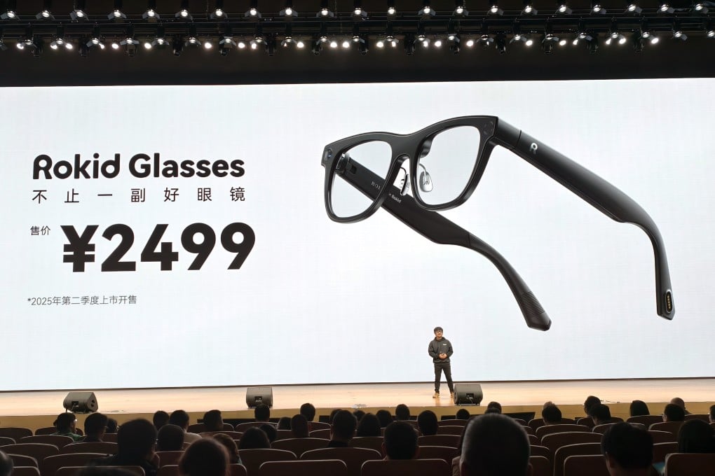 Misa Zhu Mingming, CEO and founder of Chinese augmented reality (AR) start-up Rokid, introduces the Rokid Glasses at a launch event last year. Photo: Weibo