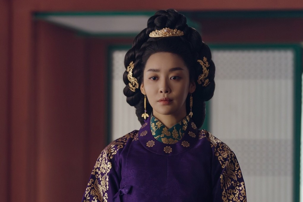 Cha Joo-young in a still from Korean drama series The Queen Who Crowns. Photo: Instagram/goghoststudio