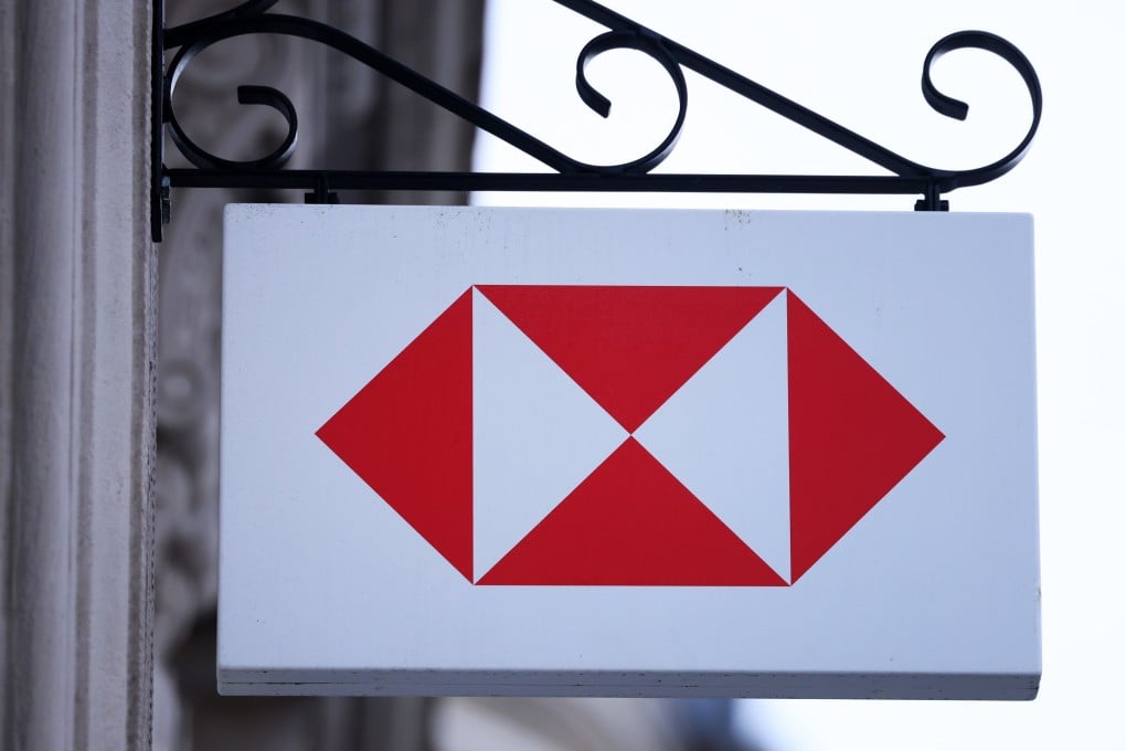 A sign outside of an HSBC bank in London on February 19, 2025. Photo: EPA-EFE
