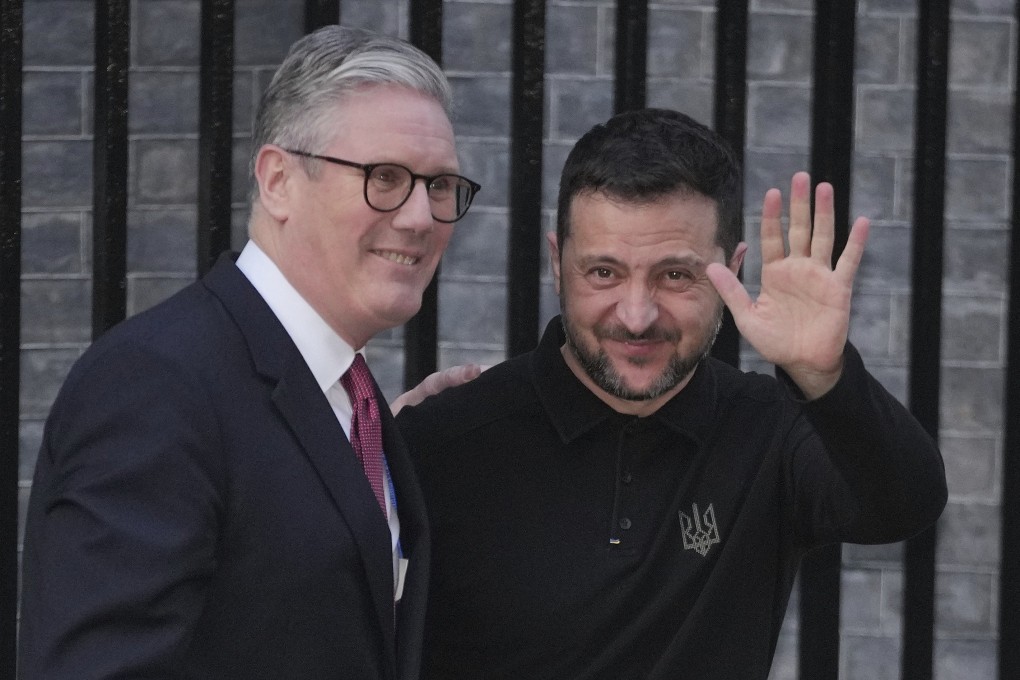 Britain’s Prime Minister Keir Starmer (left) greets Ukraine’s President Volodymyr Zelensky at Downing Street in London on Saturday. Photo: AP