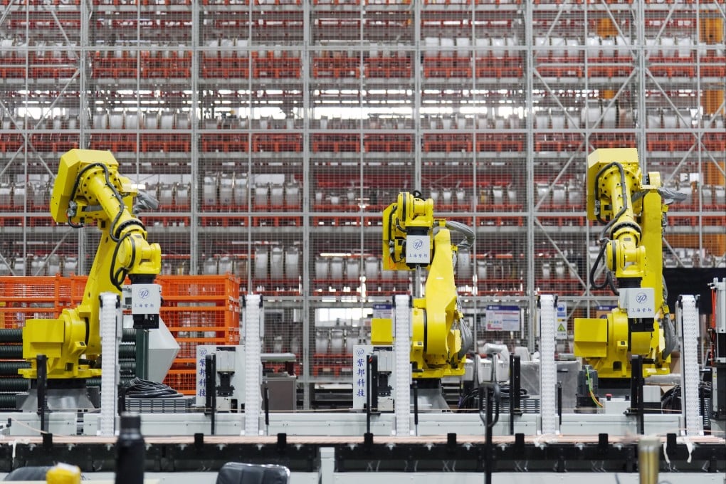 A photo taken on February 26, 2025, shows smart equipment running at a coil factory in Harbin Electric Machinery Company in Harbin, northeast China’s Heilongjiang Province. Photo: Xinhua