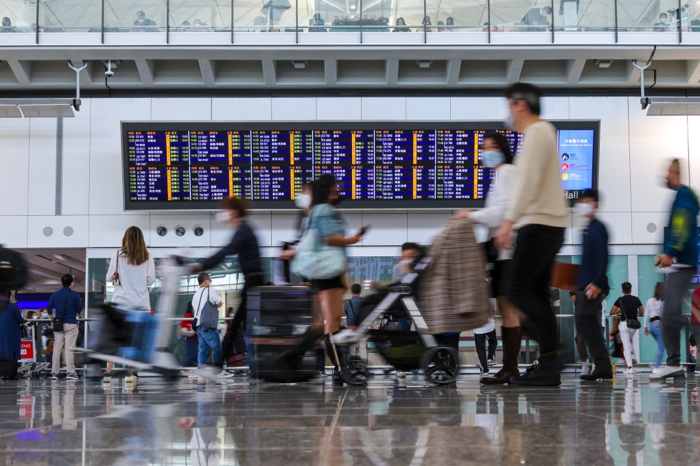Passengers at Hong Kong International Airport. Photo: Yik Yeung-man