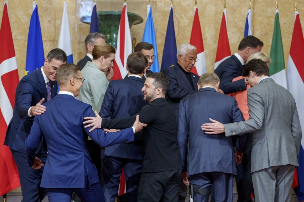Leaders including Ukrainian President Volodymyr Zelensky (centre) attend a summit on Ukraine at Lancaster House in London on March 2. Photo: EPA-EFE