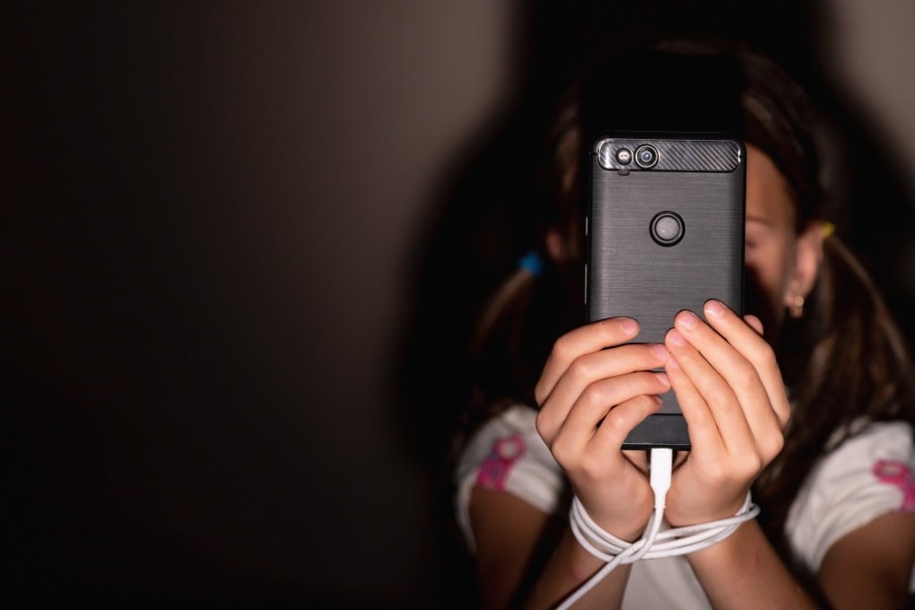 TikTok brain, sometimes called brain rot, is typically linked to lengthy sessions on apps specialising in short video clips. Photo: Shutterstock