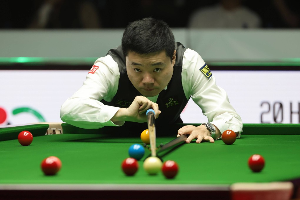 Ding Junhui concentrates during his match against Xu Si at Kai Tak Arena. Photo: Jonathan Wong