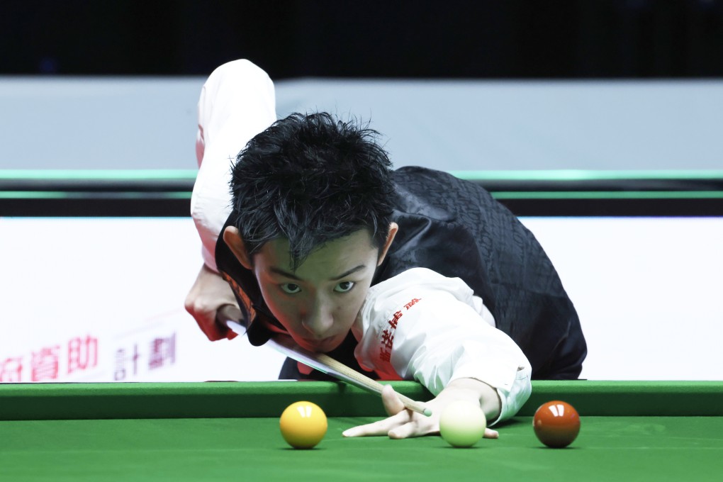 Wu Yize in action against Stuart Bingham at the World Grand Prix at Kai Tak Arena. Photo: Jonathan Wong