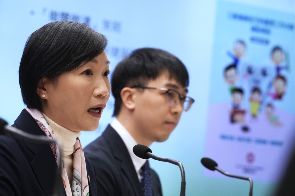 Dr Kitty Hse (left), a consultant in charge of dental services at the department. Photo: Sun Yeung