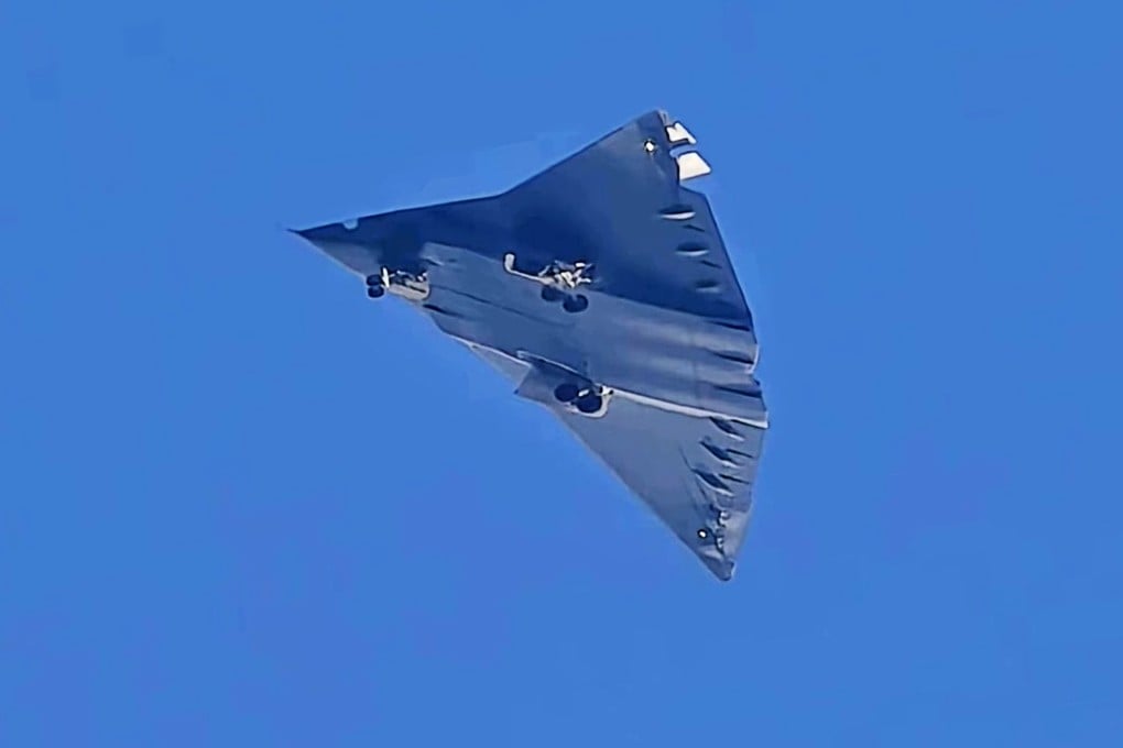 Two sixth-generation aircraft prototypes made an unofficial debut in China in December. Photo: X / 醉美武功