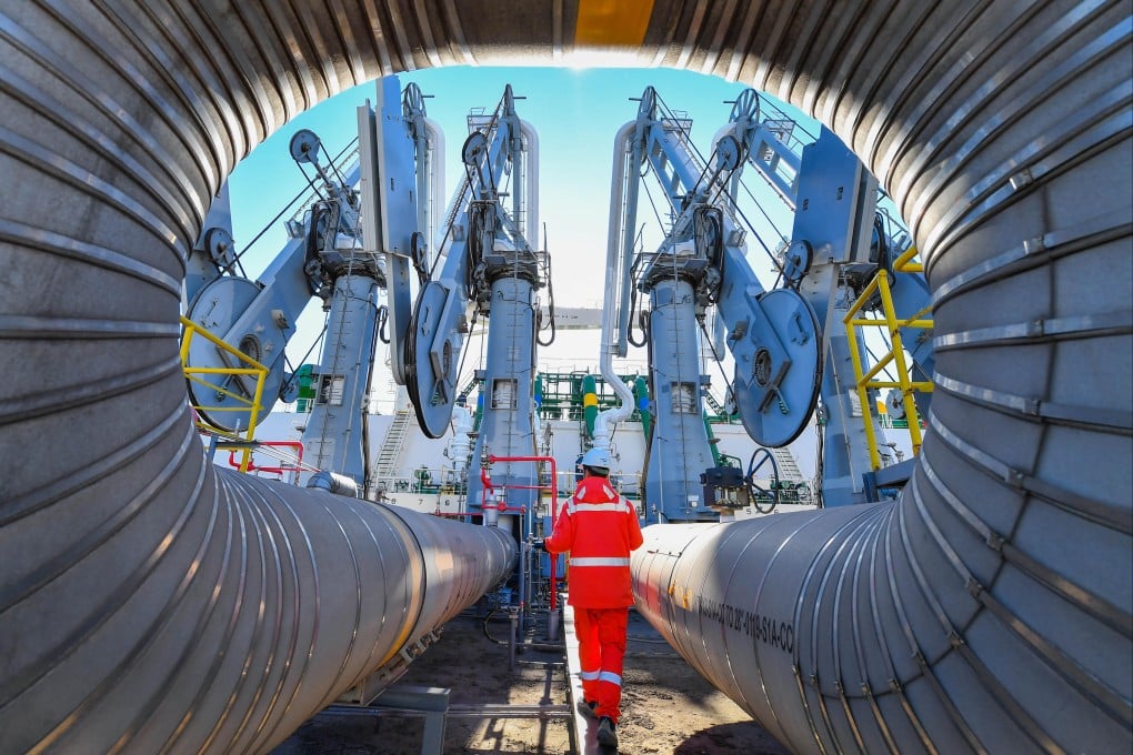 A worker inspects a liquefied natural gas facility in Tianjin, northern China. Russia is China’s third-largest supplier of LNG. Photo: Xinhua
