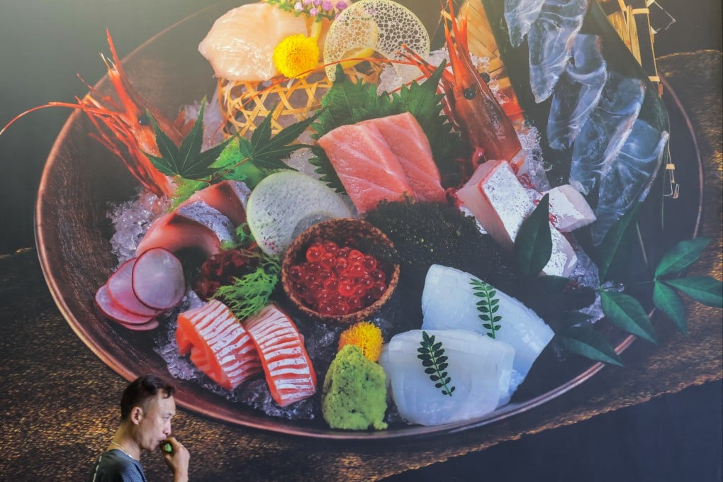 Hongkongers should avoid consuming raw seafood and ensure food is thoroughly cooked, a health expert has said. Photo: Jelly Tse