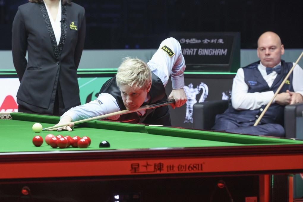 Neil Robertson in action against Stuart Bingham in the finals of the World Grand Prix 2025 held at Kai Tak Arena on March 9. In the first session of the competition, spectators were asked to leave midway through a match because  transport services were ending at midnight. Photo: Dickson Lee