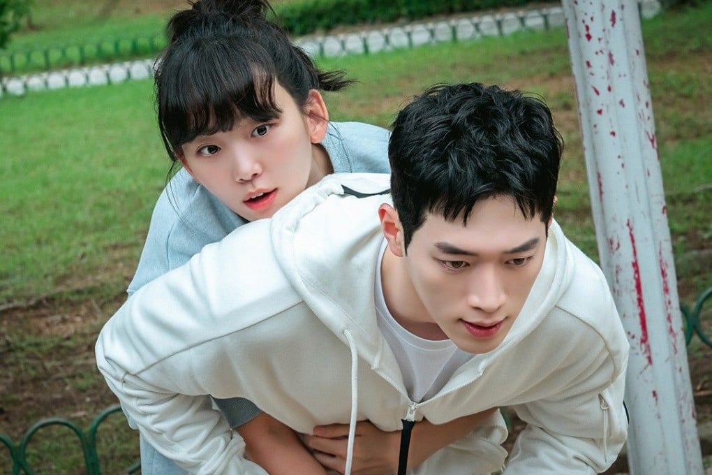 Jin Ki-joo (left) as teacher Oh Su-a and Seo Kang-joon as NIS agent Jeong Hae-seong in a still from the new Korean drama Undercover High School, now streaming on Viu.