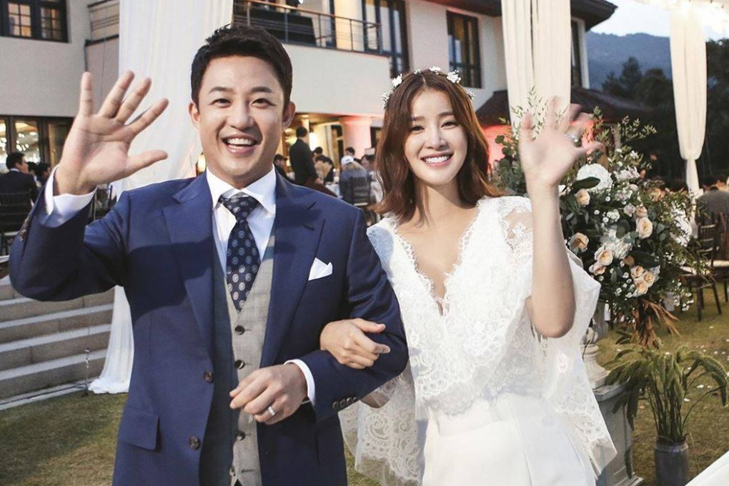 Lee Si-young at her wedding to husband Cho Seung-hyun. The Korean actress and businessman are in the process of divorcing. Photo: Huayi Brothers Korea/Handout