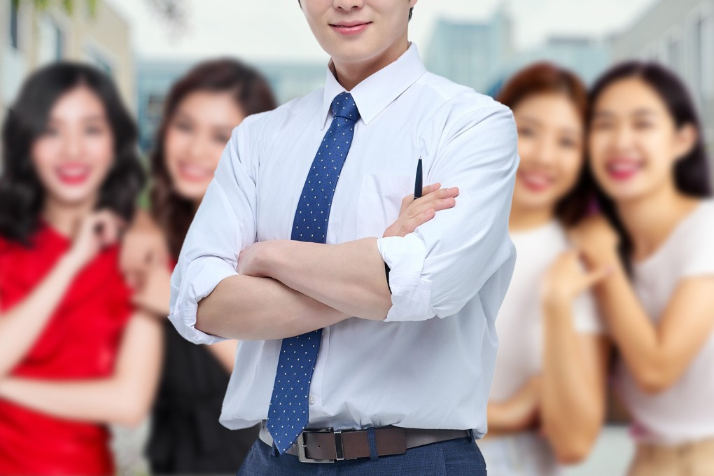 The dating site profile of a professor at a top Chinese university has raised eyebrows on mainland social media, and sparked a police probe. Photo: SCMP composite/Shutterstock