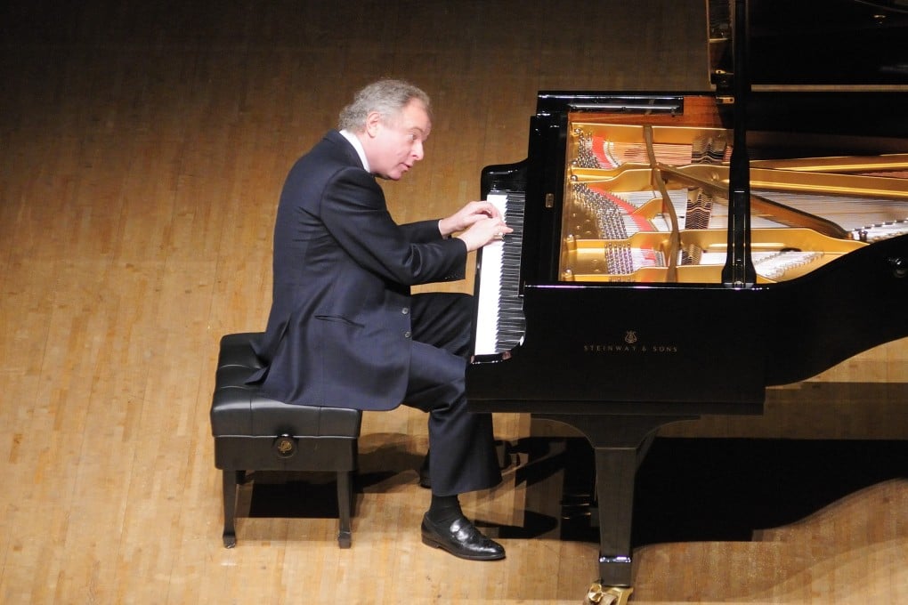 Hungary-born British pianist and conductor Andras Schiff had been slated to appear with the Philadelphia Orchestra as both conductor and soloist in works by Bach and Mozart, and in pure orchestral pieces by Bartok and Kodaly, on May 7, 8 and 9 at the Marian Anderson Hall. Photo: Yutaka Suzuki