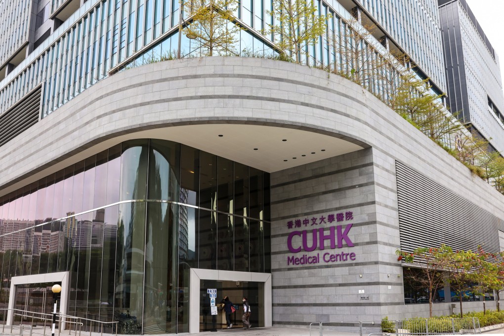 Doctors and medical staff had to prevent a patient from getting wet during eye surgery at the CUHK Medical Centre in Sha Tin on March 10. Photo: K. Y. Cheng