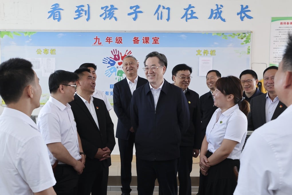 Vice-Premier Ding Xuexiang visits a middle school in China’s Hainan province on Tuesday. Photo: Xinhua