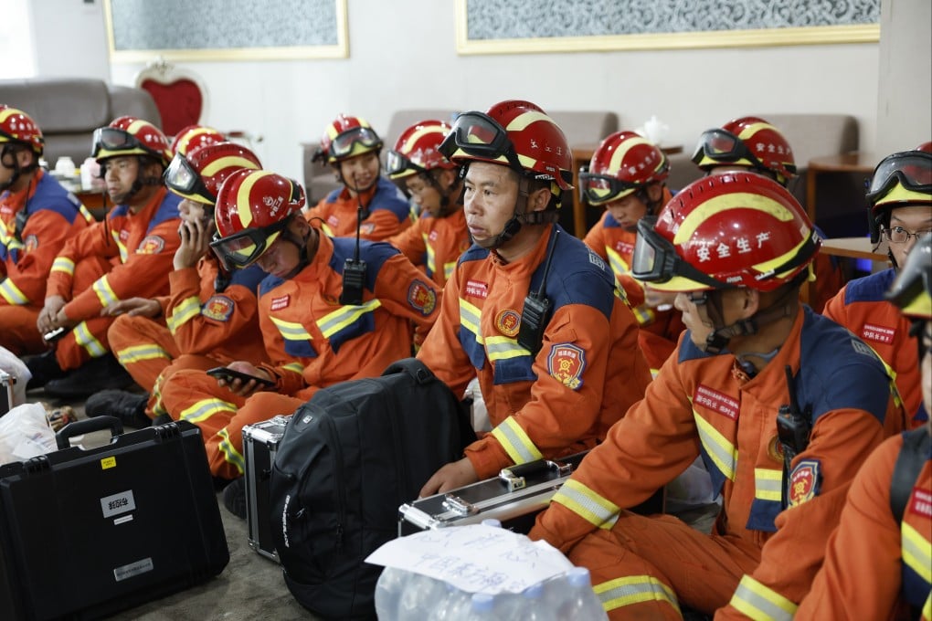Members of the Chinese rescue team pictured at Yangon airport. Photo: Xinhua