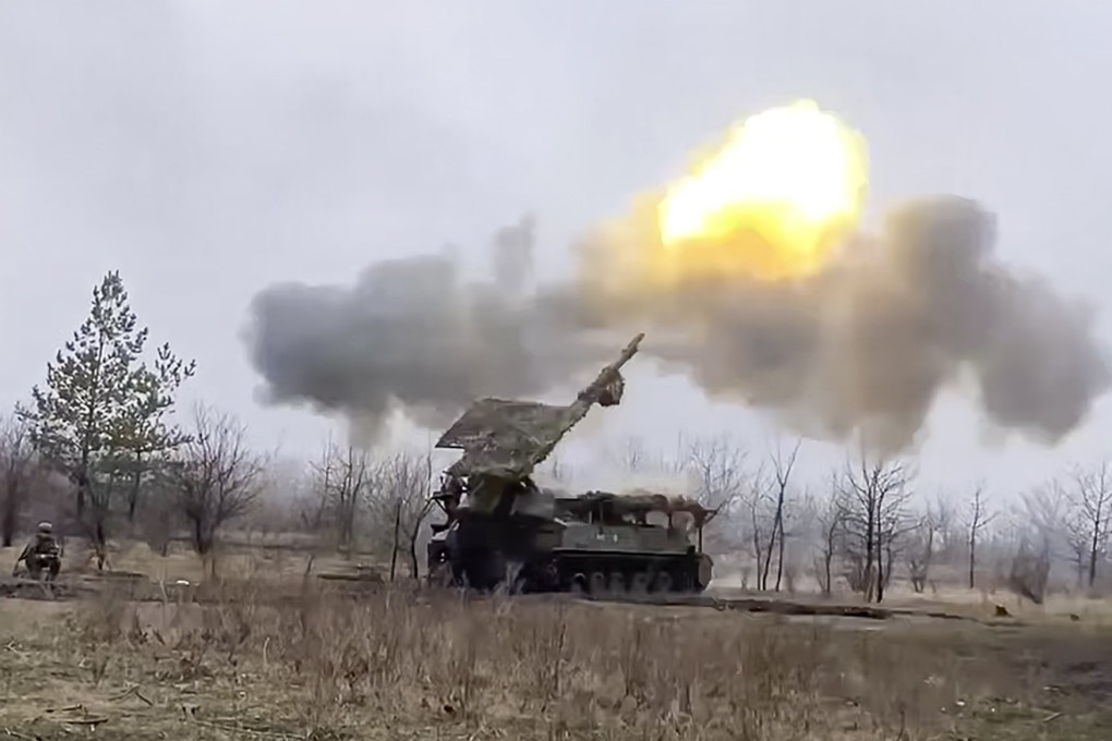 A Russian self-propelled gun fires toward Ukrainian positions at an undisclosed location in Ukraine. Photo:  EPA-EFE/Russian Ministry of Defence