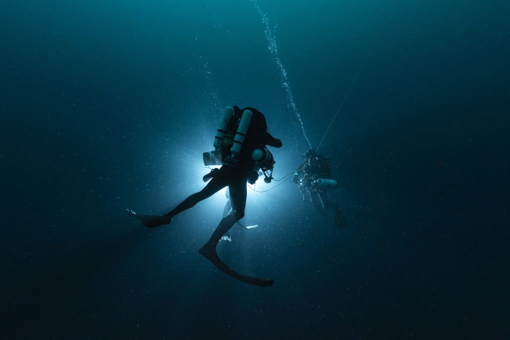 Divers must have a minimum of 175 dives and 100 hours using special deep-diving equipment before they can train to go down to 100 metres. Photo: Getty Images
