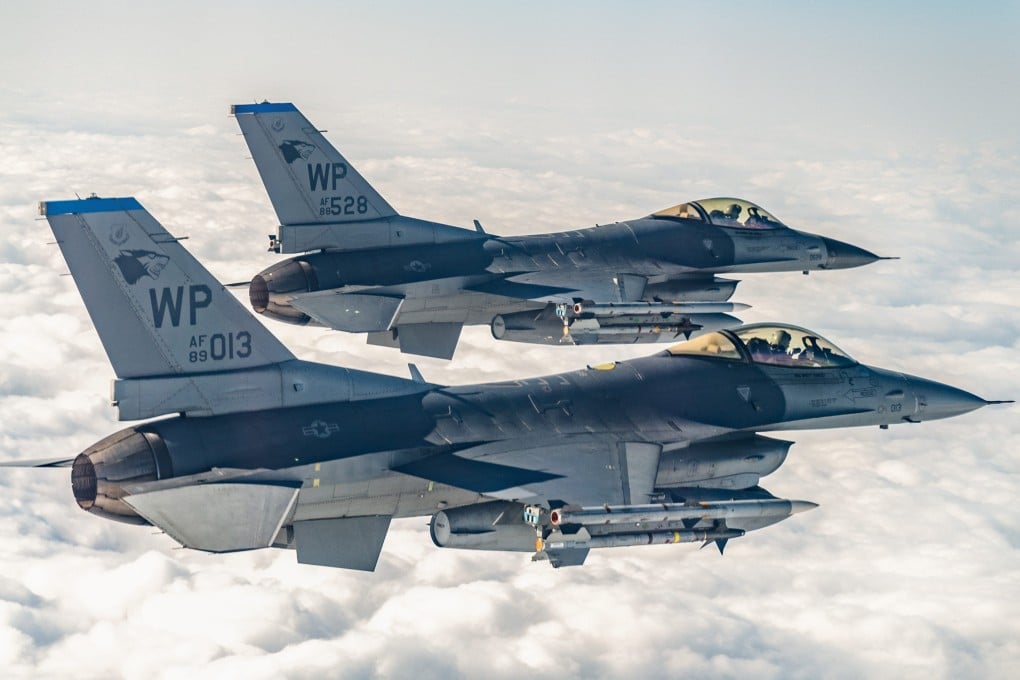 Two US Air Force F-16 fighter jets soar over the Indo-Pacific. The US approved a sale of 20 F-16 warplanes to the Philippines, boosting its air defence. Photo: US Air Force