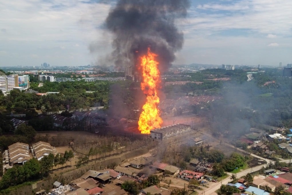 An aerial drone photo taken shows the site of a gas pipeline fire in Selangor, Malaysia on Tuesday. Photo: Xinhua