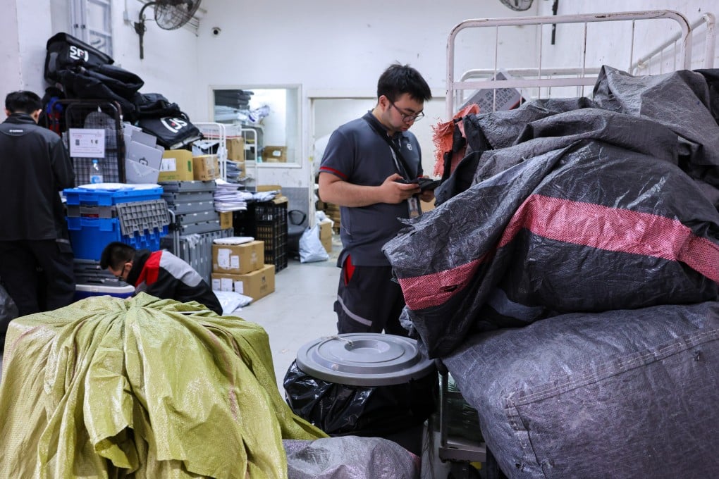 The trade provision allows companies to avoid US import duties by shipping products directly to individual consumers in small parcels, usually via air cargo. Photo: Nora Tam