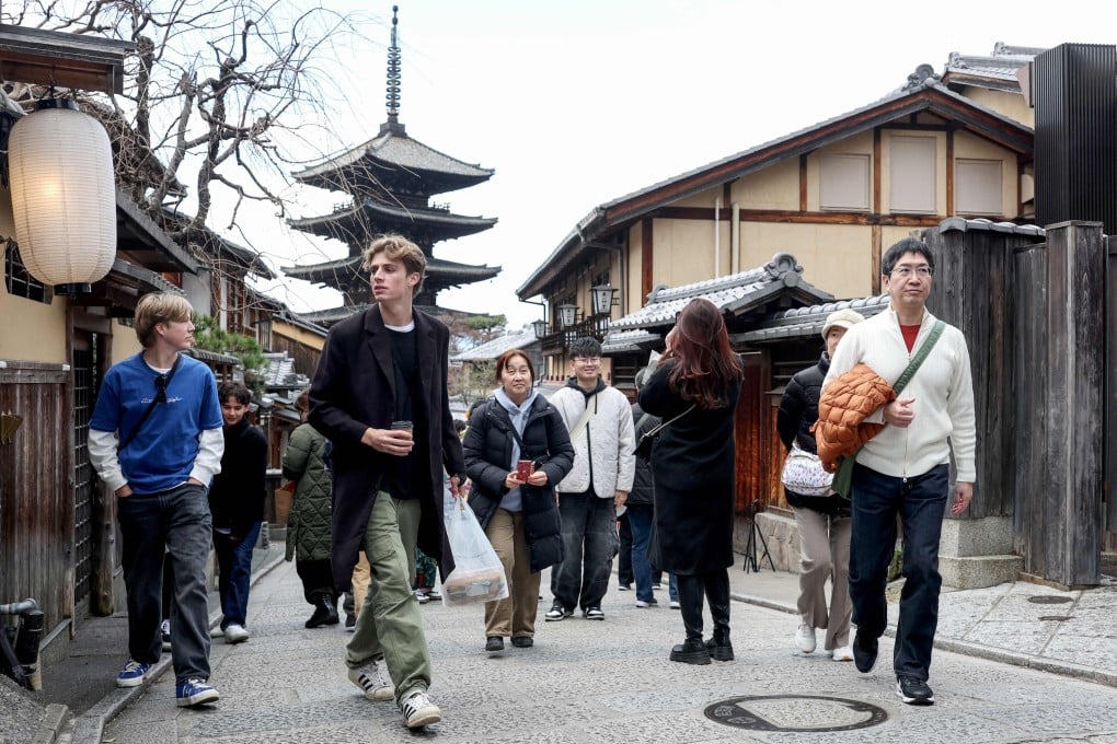 Visitors to Kyoto can find tips on how to cope with a major natural disaster in the prefecture via a website set up by local authorities. Photo: AFP