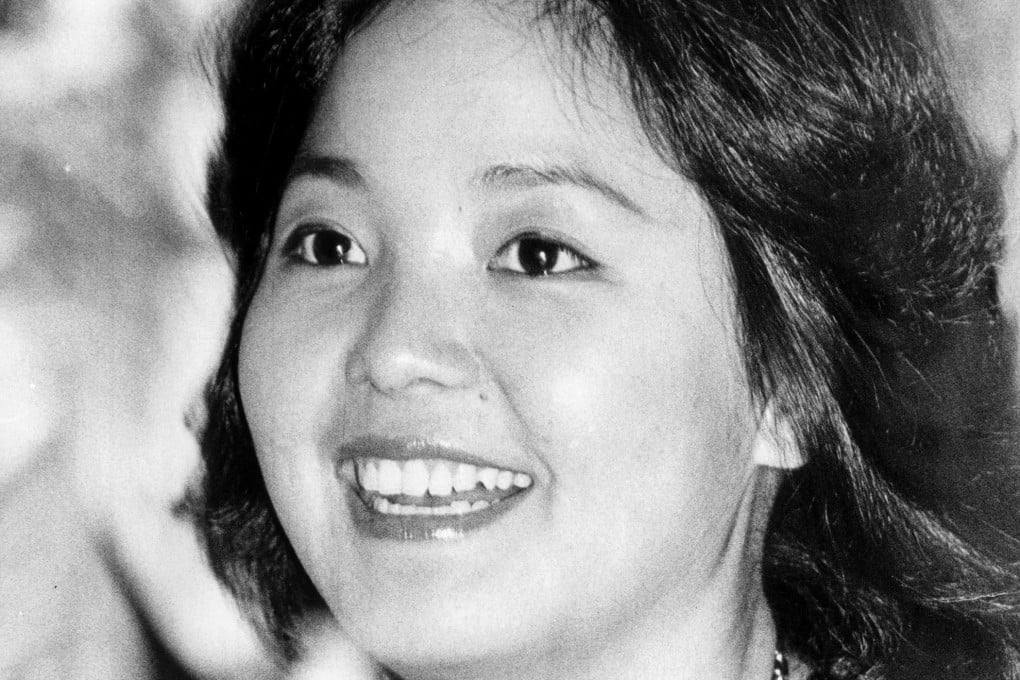 Taiwanese singer Teresa Teng speaks following her arrival at Hong Kong’s Kai Tak Airport in October 1980. An unreleased song of hers, found on tape in a Japanese warehouse some years ago, will appear on an album being released this year. Photo: SCMP