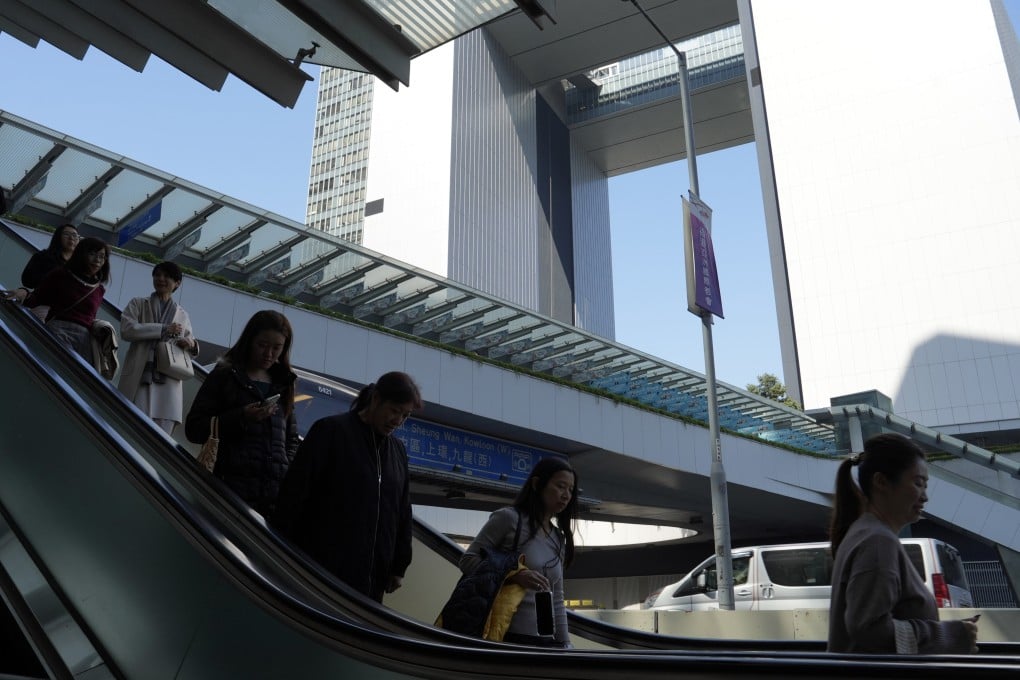 The Civil Service Bureau’s proposed amendments will focus on expanding the scope of suspension and simplifying disciplinary procedures for employees who violate laws and regulations. Photo: Sun Yeung