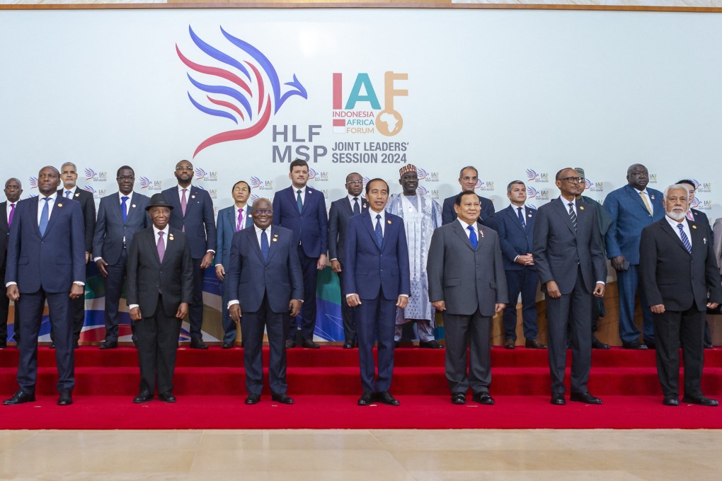 Indonesia’s current president, Prabowo Subianto, and his predecessor Joko Widodo with African leaders and others at last year’s second Indonesia-Africa Forum in Nusa Dua, Bali. Photo: AFP
