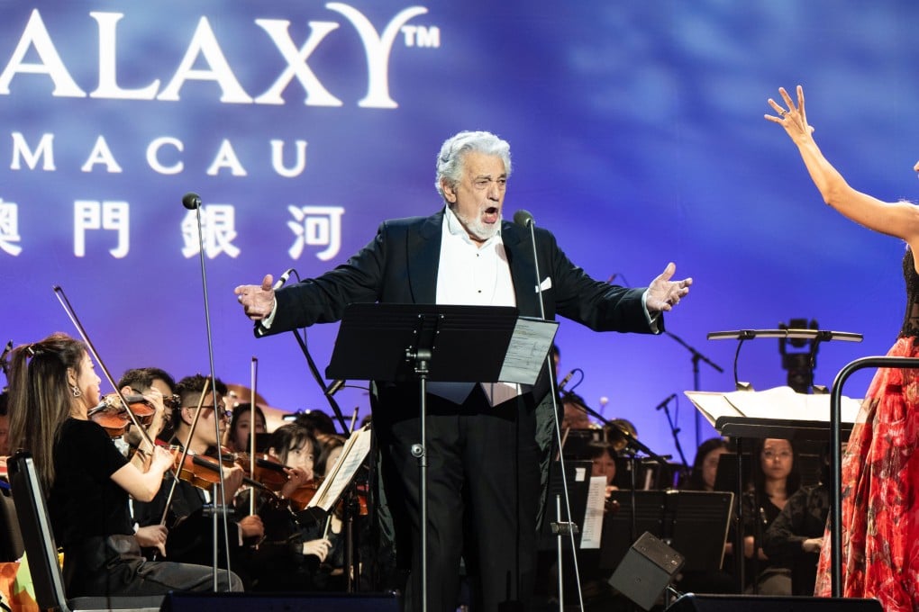 Plácido Domingo performs at the Galaxy Macau with Beatrice Venezi conducting the Shenzhen Symphony Orchestra on October 20, 2024. Photo: Galaxy Macau
