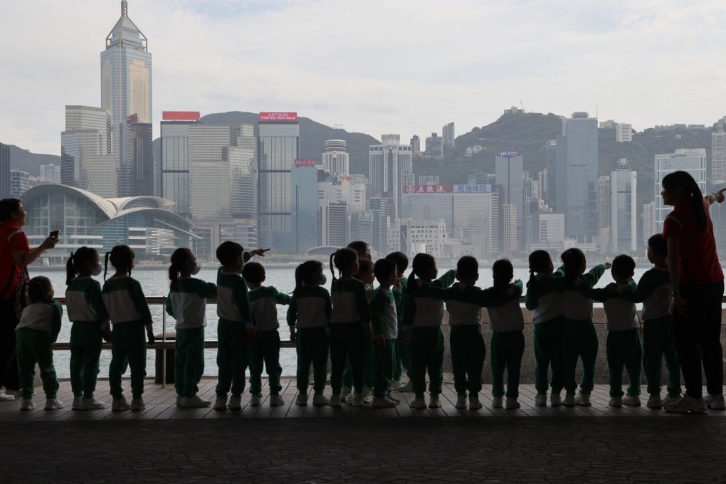 A group of kindergarten students visit Victoria Harbour with their teacher. Photo: Jelly Tse