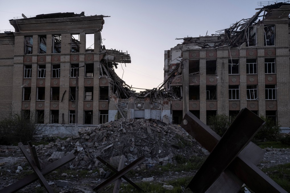 A building hit by Russian military strikes in the frontline town of Kostiantynivka in Donetsk region, Ukraine on Saturday. Photo: Press Service of the 93rd Kholodnyi Yar Separate Mechanised Brigade of the Ukrainian Armed Forces / Handout via Reuters