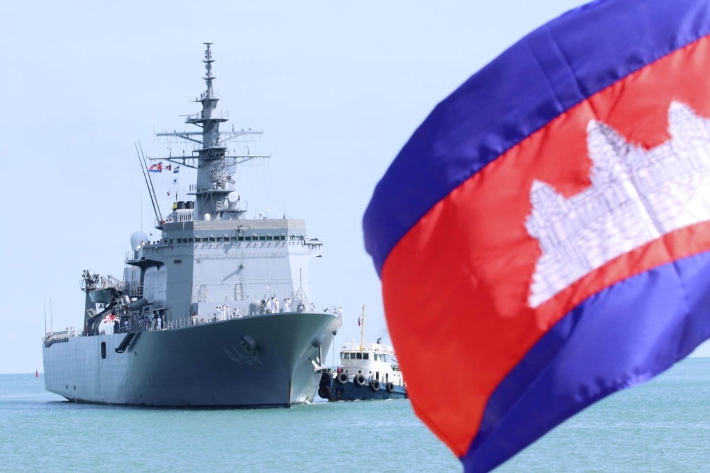 The Japan Maritime Self-Defence Force’s minesweeper tender Bungo prepares to dock at Ream Naval Base in southwestern Cambodia on April 19. Photo: Kyodo